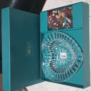 Mikasa Desire Crystal Heart Shaped Bowl & Potpourri Gift Set NEW